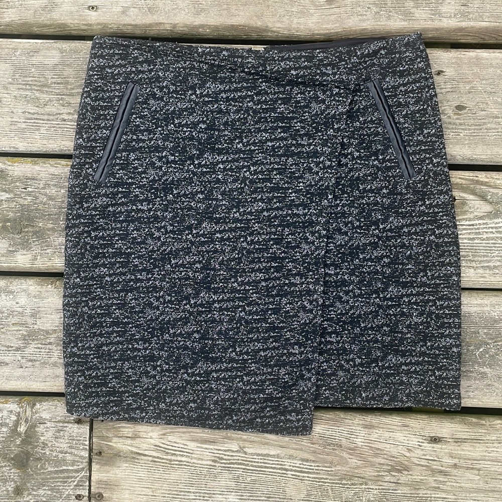 Dynamite Skirt